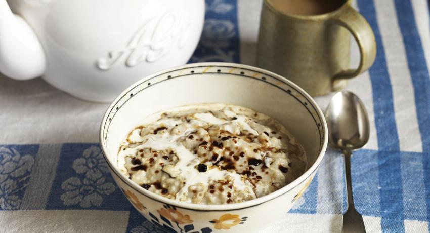 Overnight Rayburn Porridge 