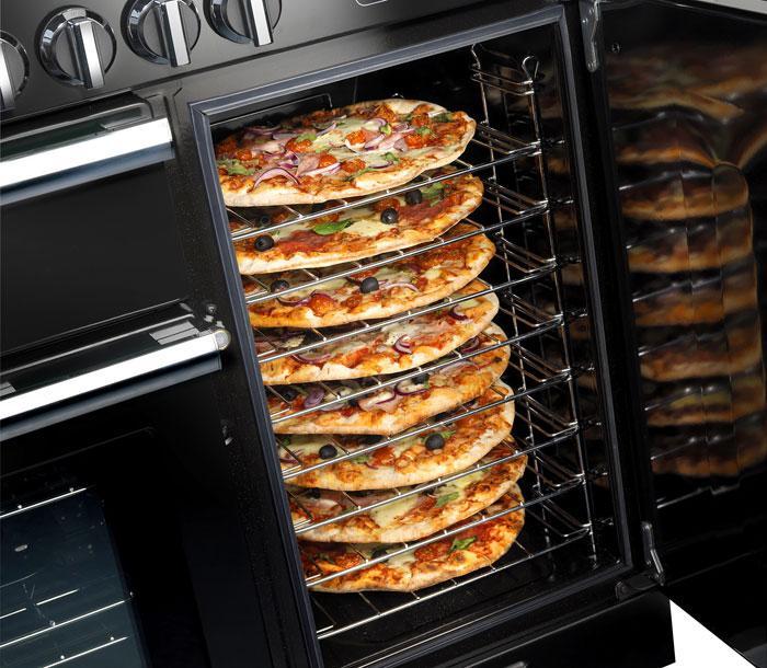 Falcon tall oven with pizzas
